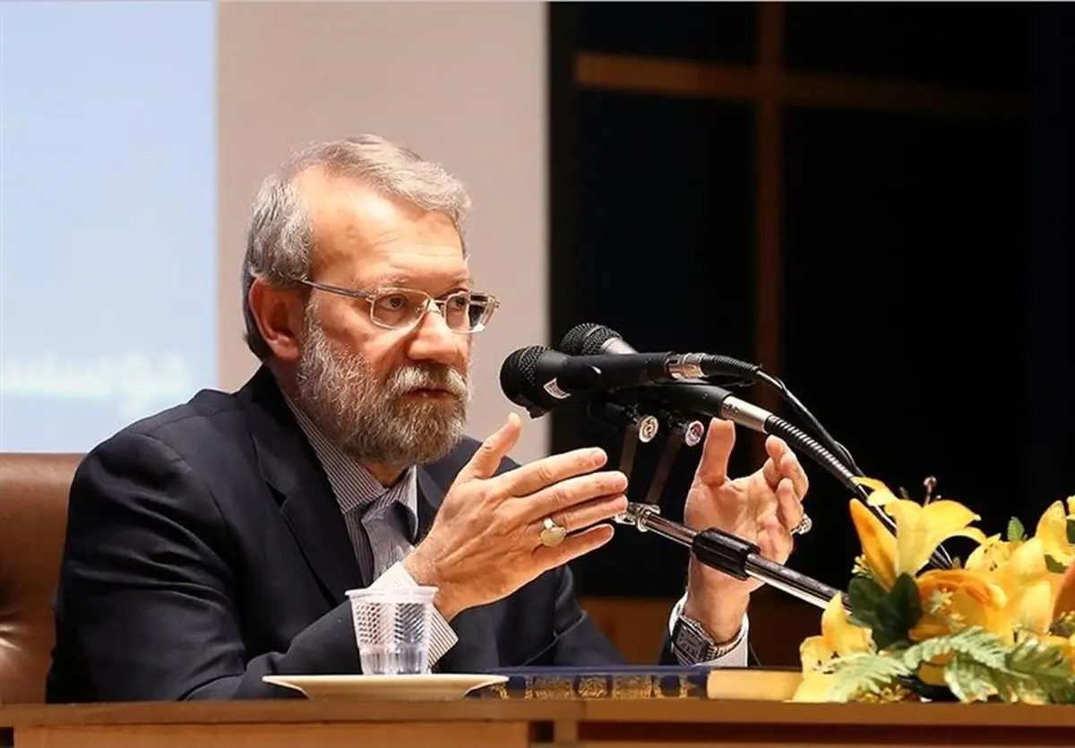 خانواده‌های شهدای فرهنگی و دانش‌آموز استان سمنان تجلیل شدند