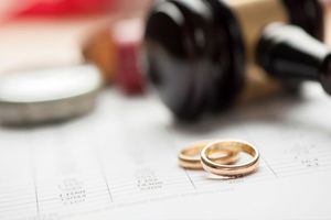 سرطان که گرفتم شوهرم با منشی دکترم ازدواج کرد!