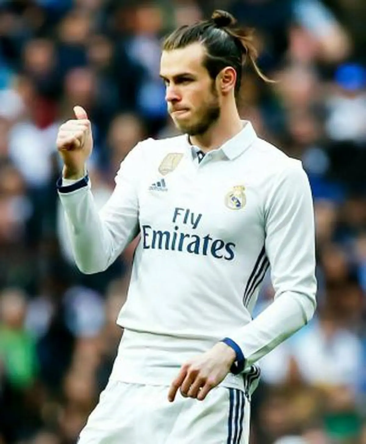 آقای ستاره از قطار جا نمانی!