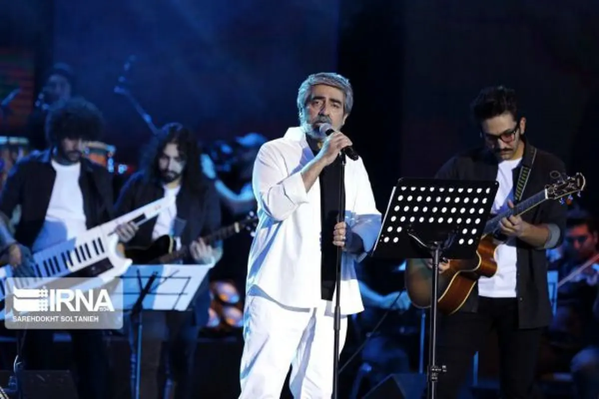 کنسرت حسین زمان در برج میلاد برگزار شد