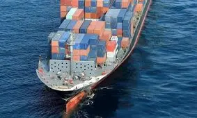 کشتی ایرانی شباهنگ در دریای خزر غرق شد / 9 خدمه نجات یافتند