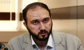 با غلط‌های‌تان، از شاملو و کیارستمی، «قدیس» می‌سازید