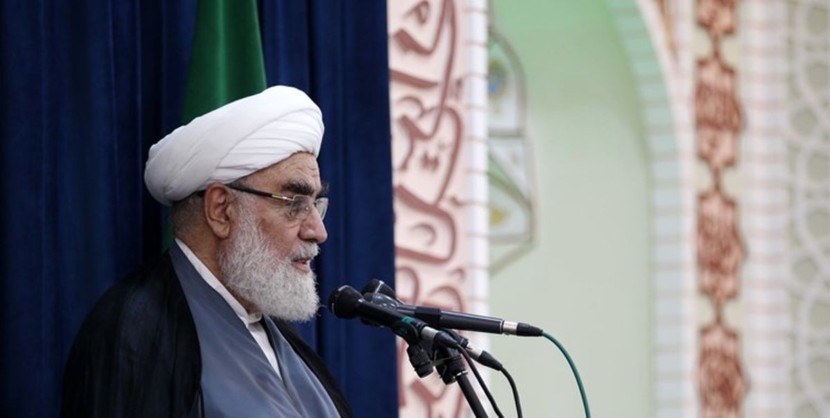رئیس دفتر مقام معظم رهبری: برخی ککشان هم نمیگزد که مردم در مضیقه اقتصادی هستند / انگلیس التماس میکند که کشتی اش را آزاد کنیم