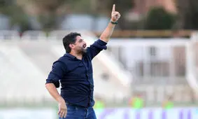 قربانی: بار استقلال به خاطر یک بازیکن روی زمین نمی‌ماند