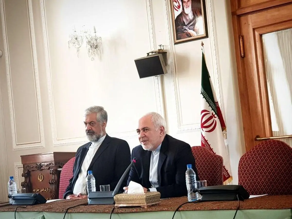 قدردانی از خدمات سرمدی با حضور ظریف