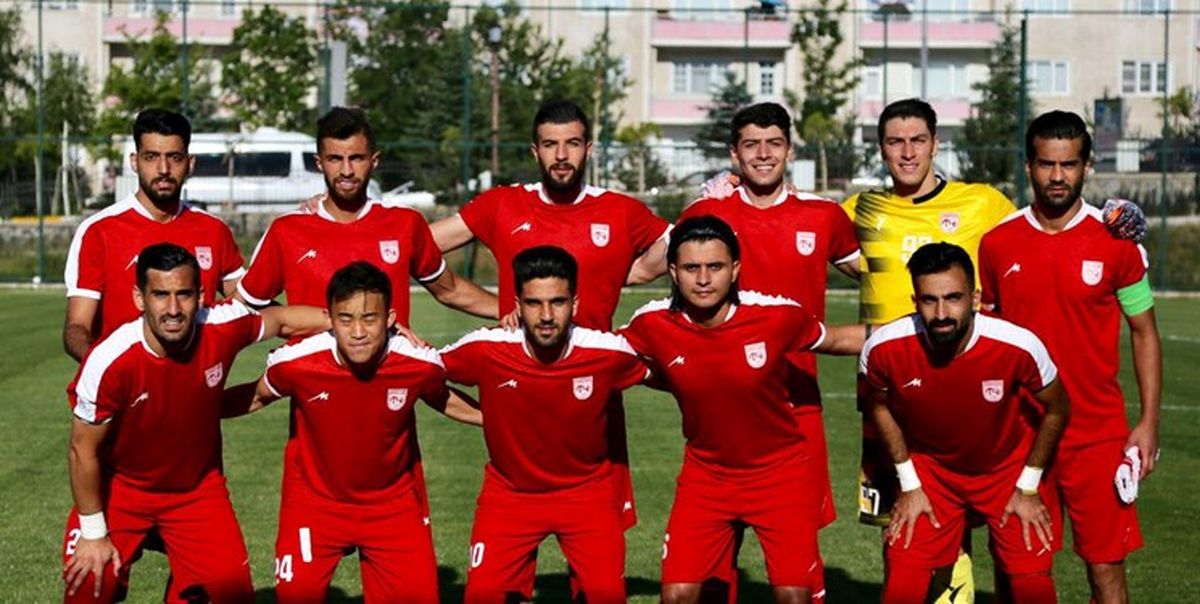 تراکتوریها فردا در ایفمارک