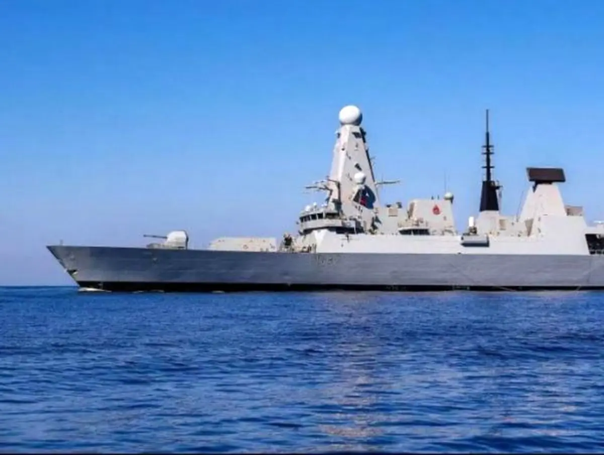 مقایسه توان ۲ ناو انگلیسی در تنگه هرمز / "مونتروز" قدرت بیشتری دارد یا "دونکن"؟