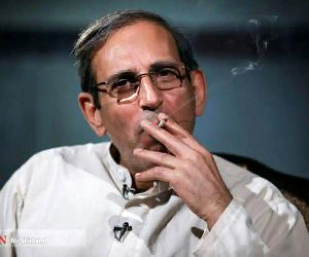 سلطان سکه، سیگار چند تومانی می‌کشید؟