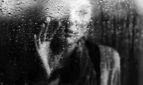 ناگفته‌های زن آرایشگر از جدال با مرد شیطان‌صفت در ویلای جهنمی