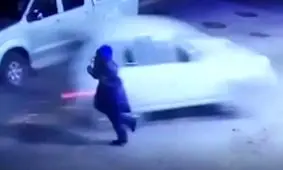 نجات میلی‌متری مأمور پمپ بنزین از مرگ حتمی