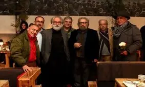 سورپرایز تولد ۷۸ سالگی مسعود کیمیایی را در این عکس ببینید:داریوش مهرجویی
