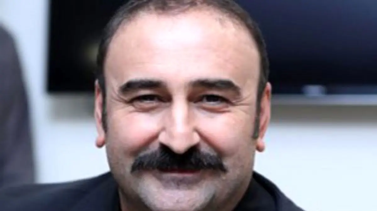 مهران احمدی: دستمزد میلیاردی من از ملی‌پوشان هم بیشتر است!