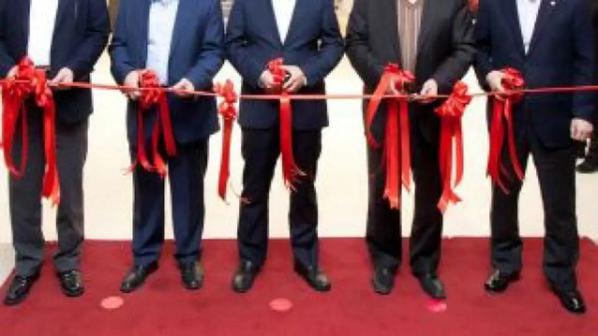 صنعتی که دود سیاسی‌کاری‌اش همیشه به چشم مردم می‌رود...