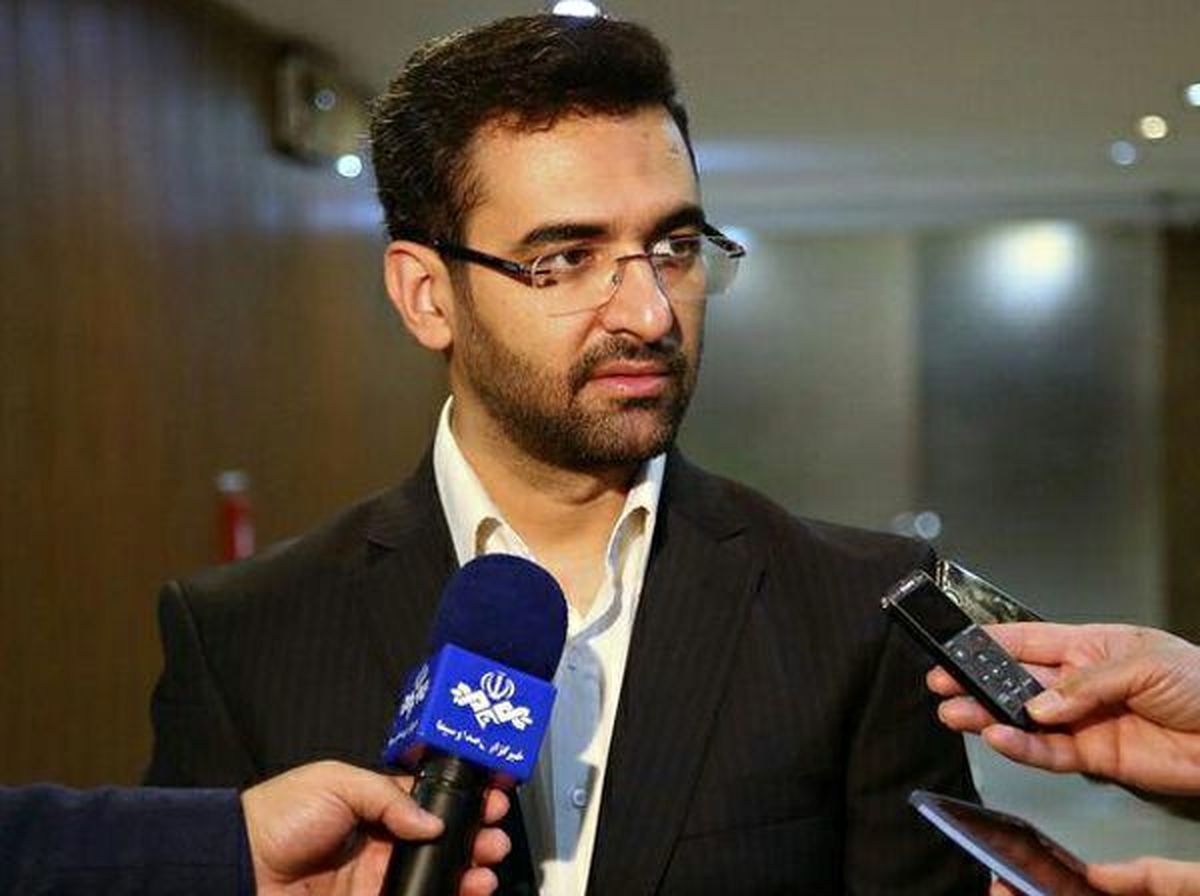 سلحشوری: سیاست صداوسیما در قبال آذری جهرمی، الزاما به خاطر احتمال کاندیداتوری او در ۱۴۰۰ نیست
