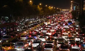 وجود ۴۰ گره ترافیکی در پایتخت/ بی‌توجهی شهرداری به اجرای مصوبه رفع گره‌های ترافیکی
