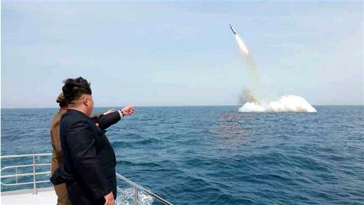 کره شمالی موشک جدیدی پرتاب کرد
