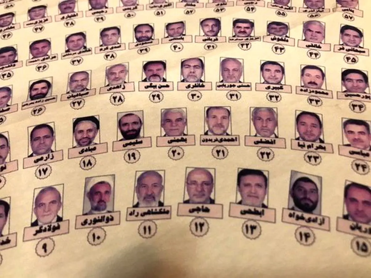 پاتوق پایداری‌ها در یک نقطه پارلمان / حال و هوای همسایگی در صحن