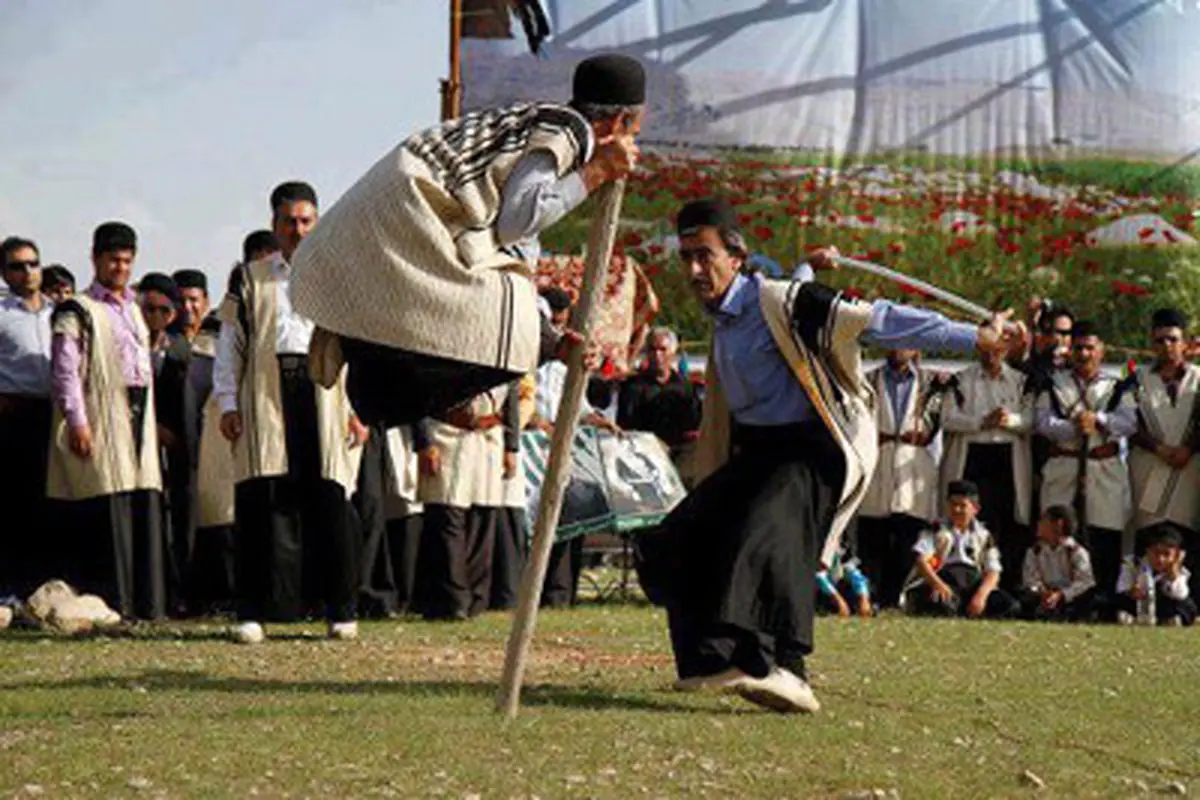 فیلم| بی‌احتیاطی در بازی محلی موجب مرگ یک نفر شد