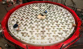 ساخت بزرگترین تلسکوپ دنیا یک گام به اتمام نزدیک شد