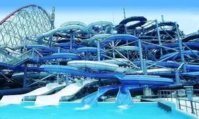 مرگ دختر 8 ساله بر اثر واژگونی سرسره آبی در پارک آبی