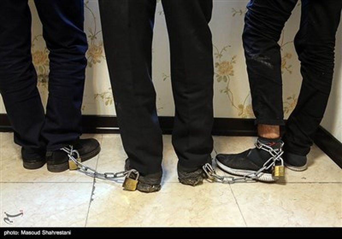 اعتراف به 16 فقره سرقت از سوی سارق خانه باغهای نیاسر کاشان