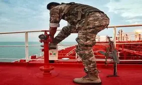 جزییات تازه درباره ورود به نفتکش انگلیسی از زبان عکاس عملیات