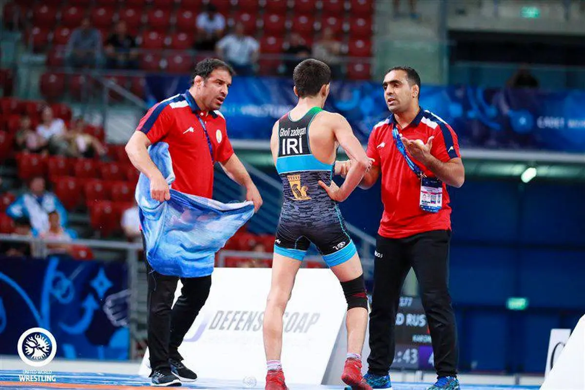 واکنش توکلیان به لفظ جنجالی؛ باید می‌گفتم فدایت شوم؟!