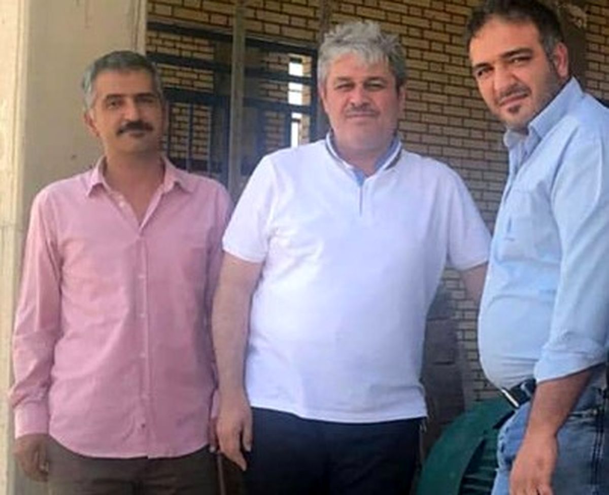 اعتراض شدید "حزبالله" به تیشرت پوشیدن یک نماینده مجلس / فرداها برای آن خانم معلوم الحال نوکر آمریکا، ویدیو ارسال میکند