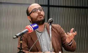 ‏آقای ‎حسین شریعتمداری! لطفا شرم کنید/ظریف از مدعیانی چون شما به رهبری نزدیکتر است