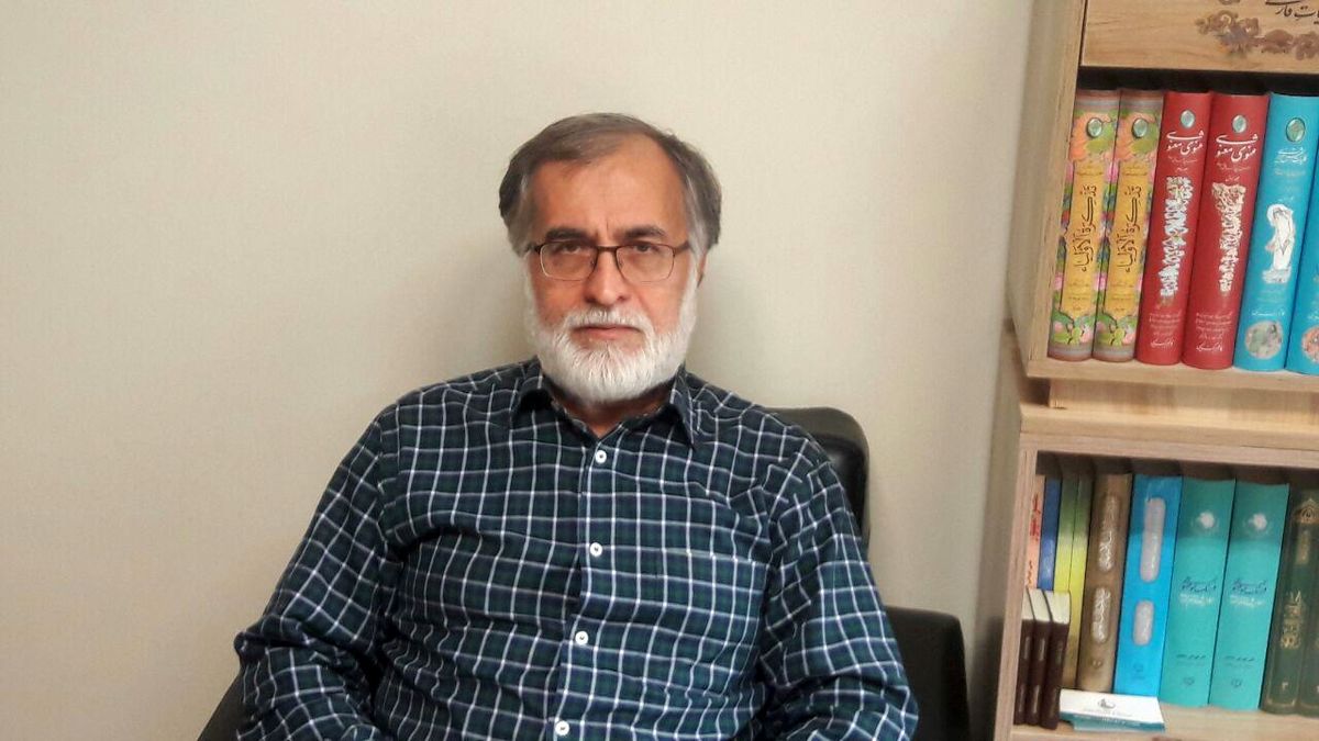 ادعای تلاش برای تحمیل لاریجانی به تصمیمسازان اصلاحطلب توهم است/ کارگزاران دوست دارد بیشتر شطرنج بازی کند تا پوکر