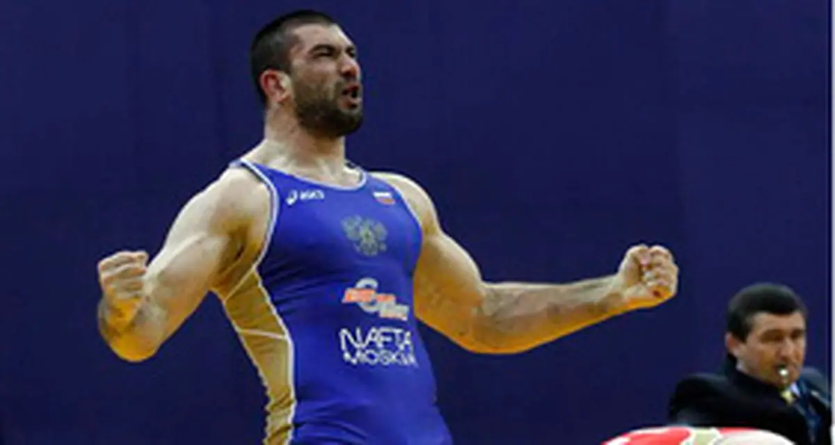 بلال ماخوف با صعود به فینال زیلکوفسکی به کشتی بازگشت