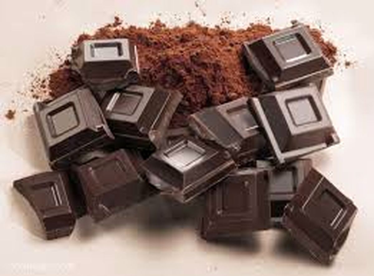 مواد غذایی برای پیشگیری و درمان ناباروری مردان/شکلات تلخ معجزه می‌کند!