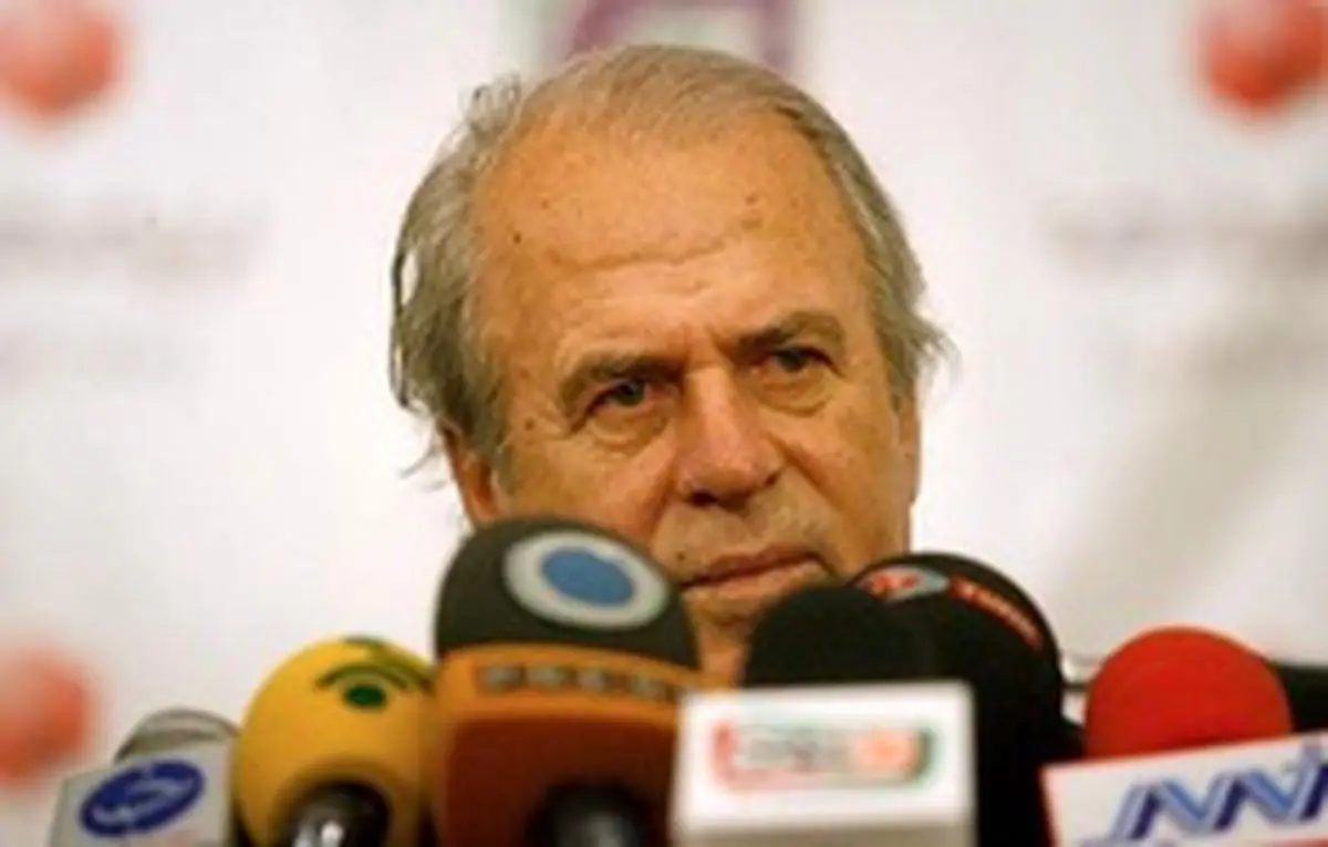 دنیزلی: بازیکنانی بهتر از تصور هواداران را جذب می‌کنیم