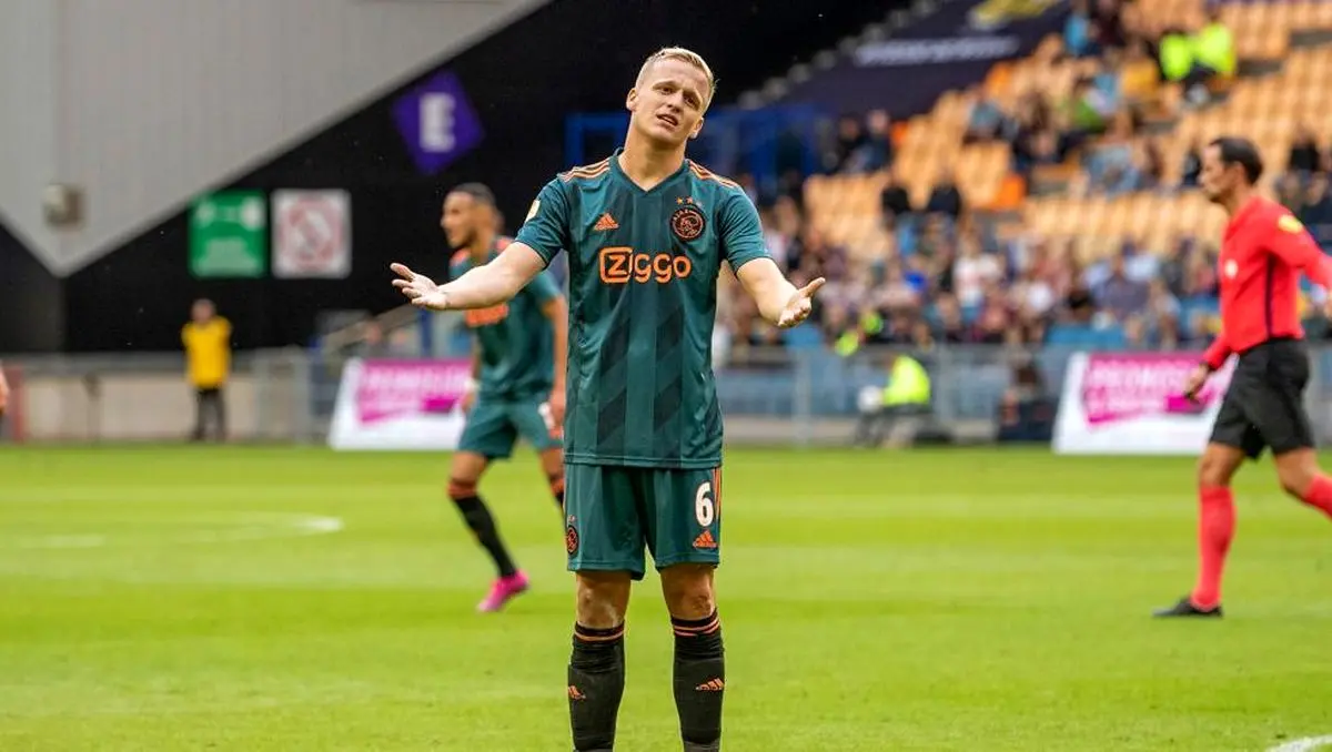 فان دبیک: مذاکراتم با رئال در جریان است