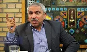 طعنه توییتری نمکدوست به صدا و سیما: توهم زده‌اید