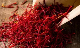 بازار طلای سرخ در سکوت به سر می‌برد / حداکثر قیمت هر کیلو زعفران ۱۲ میلیون تومان