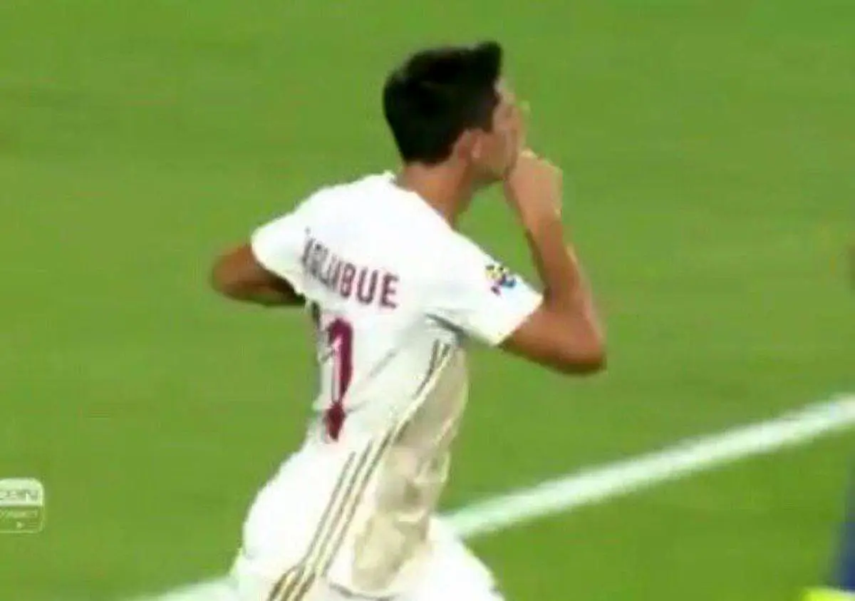 اعتراض مهاجم الوحده به هواداران اماراتی