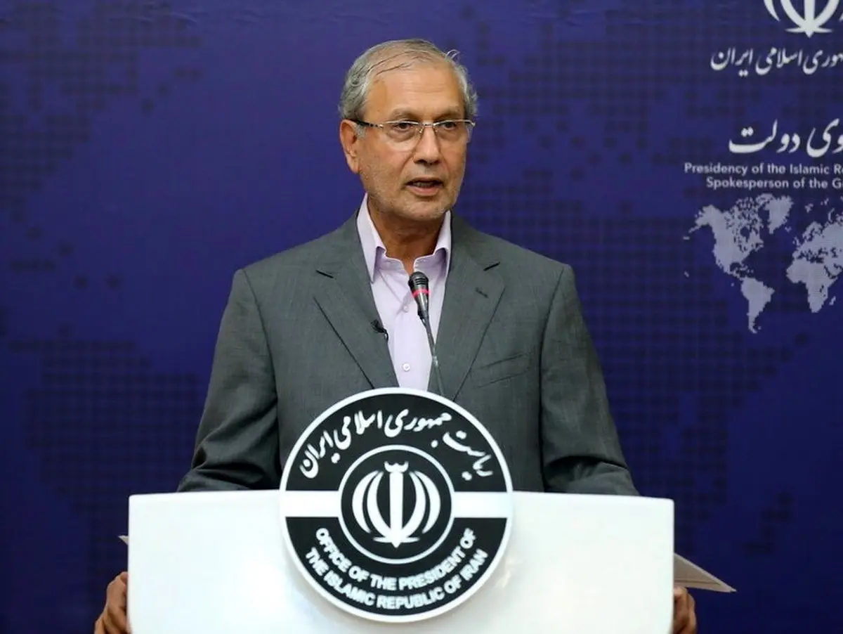 دولت قائل به برخورد امنیتی با "سمن‌"ها نیست/علت برکناری رئیس صندوق بازنشستگی مغایرت مدرک تحصیلی بود