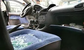 سارق لوازم خودرو با 25 فقره سرقت راهی زندان شد