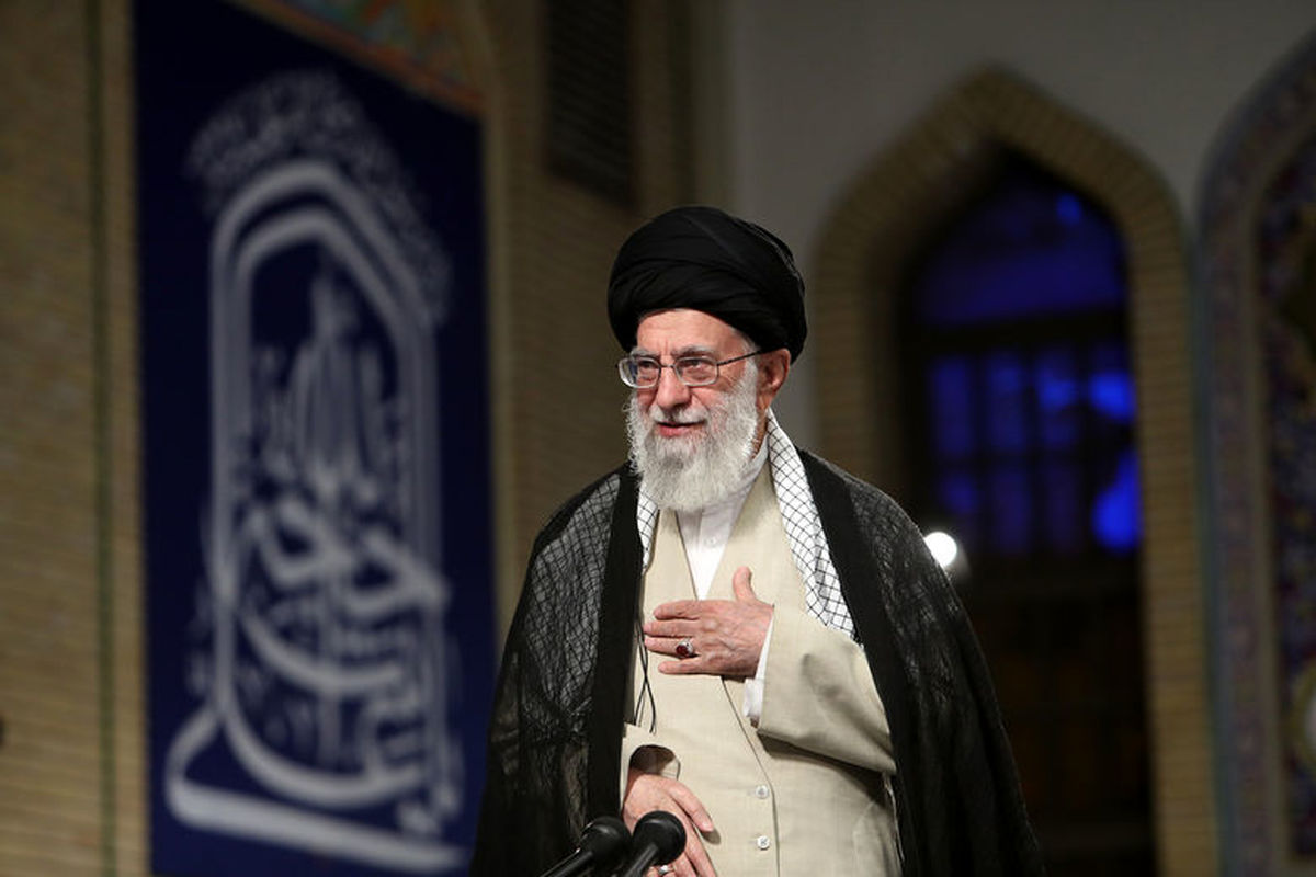 شعار «خدمترسانی برای تحقق عدالت و پیشرفت» را همگانی کنید