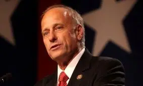 نماینده آمریکایی: تجاوز و زنا با محارم به بقای نوع بشر کمک کرده است!