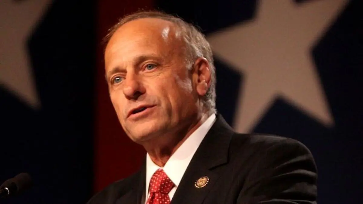 نماینده آمریکایی: تجاوز و زنا با محارم به بقای نوع بشر کمک کرده است!