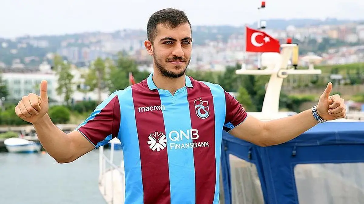 یاران حسینی در یک قدمی لیگ اروپا