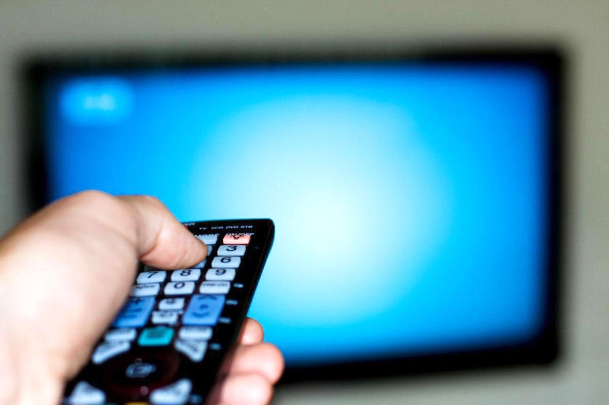 همراه با فیلمهای سینمایی امروز تلویزیون