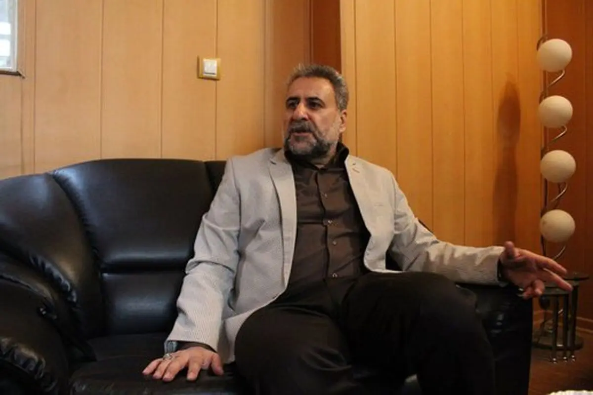 فلاحت‌پیشه: از چرچیل عذرخواهی می‌کنم/نظام نوچه‌پروری رواج یافته است/ خیلی‌ها مجلس را مزاحم می‌دانند