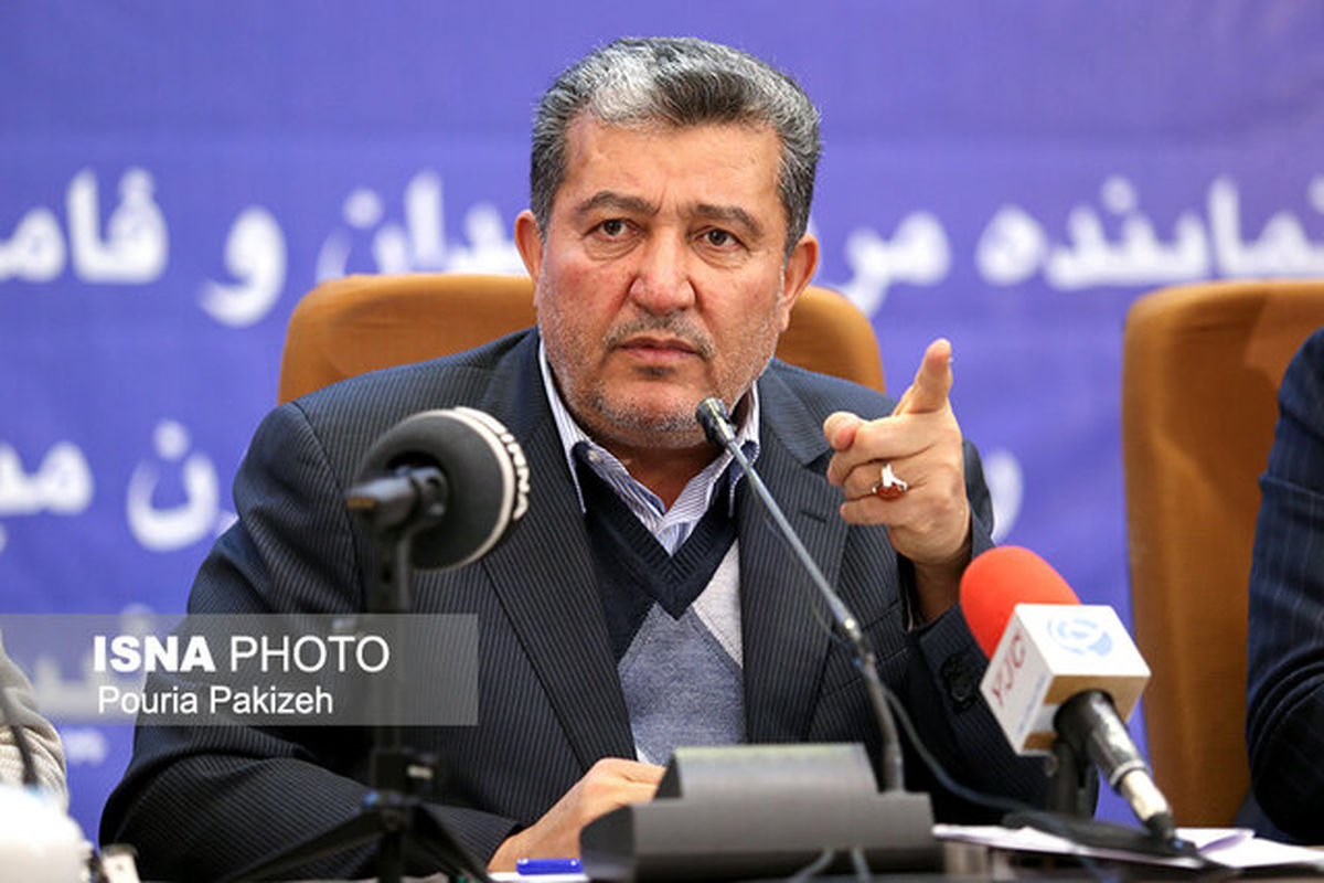 حضور نیروهای آمریکایی در خلیج فارس خطای استراتژیک و غلط است