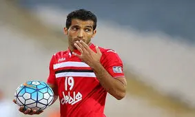 لحظه ثبت قرارداد وحید امیری با پرسپولیس/ ویدئو