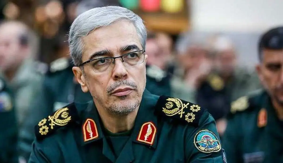 سرلشکر باقری: درآستانه ساخت موتور هواپیما و بالگرد‌ هستیم