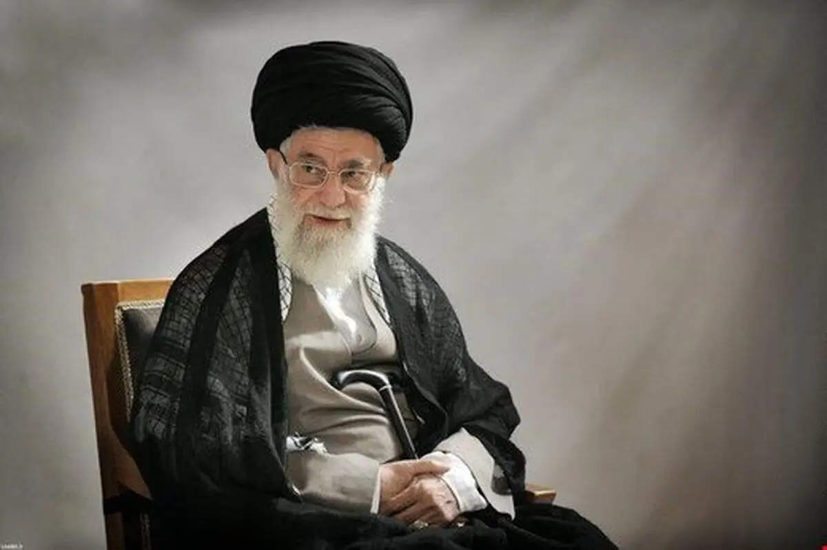 مصدق به آمریکا اعتماد کرد، کتکش را هم خورد /بازخوانی نظرات رهبری درباره کودتای ۲۸ مرداد