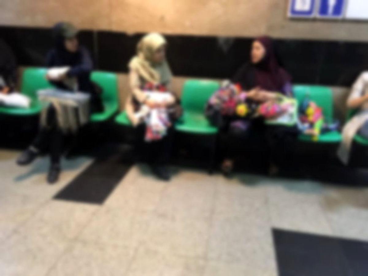 جزئیات جلسه مسئولان فرهنگی شهرداری تهران با دستفروشان مترو